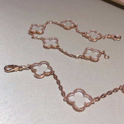 [⭐JeweliWhal]CLOVER 5 MOTIF ROCK CRYSTAL BRACELET