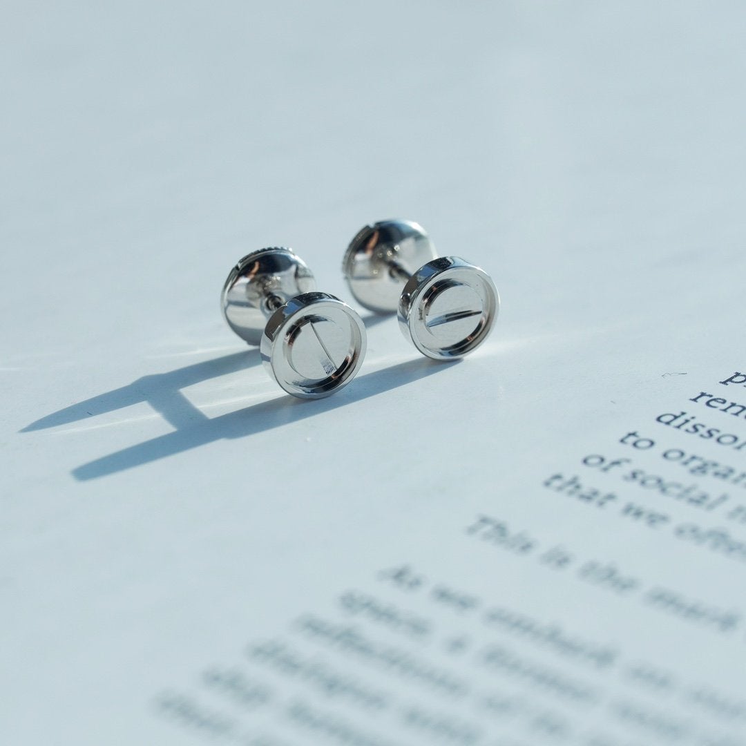 [⭐JeweliWhal]LOVE EARRINGS SILVER 10MM