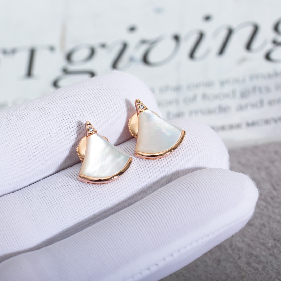 [⭐JeweliWhal]DIVAS DREAM EARRINGS PINK GOLD