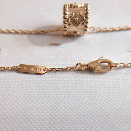 [⭐JeweliWhal]PERLEE PEDANT NECKLACE GOLD / ROSE GOLD