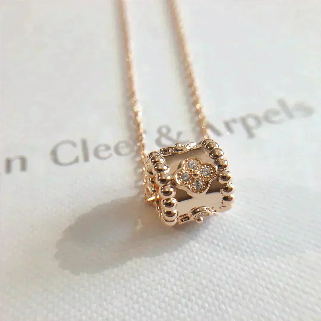 [⭐JeweliWhal]PERLEE PEDANT NECKLACE GOLD / ROSE GOLD