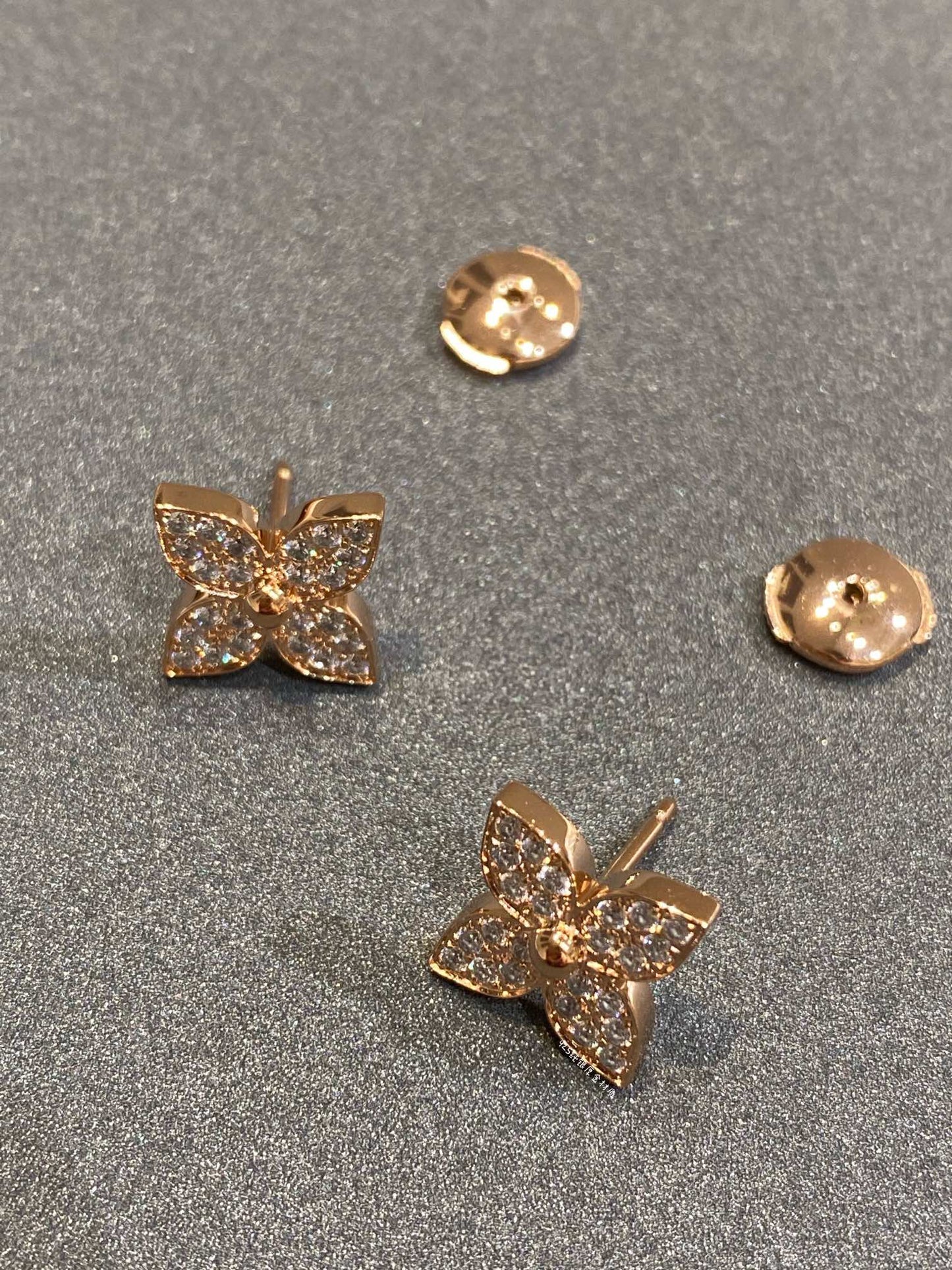 [⭐JeweliWhal]STAR DIAMOND EARRINGS