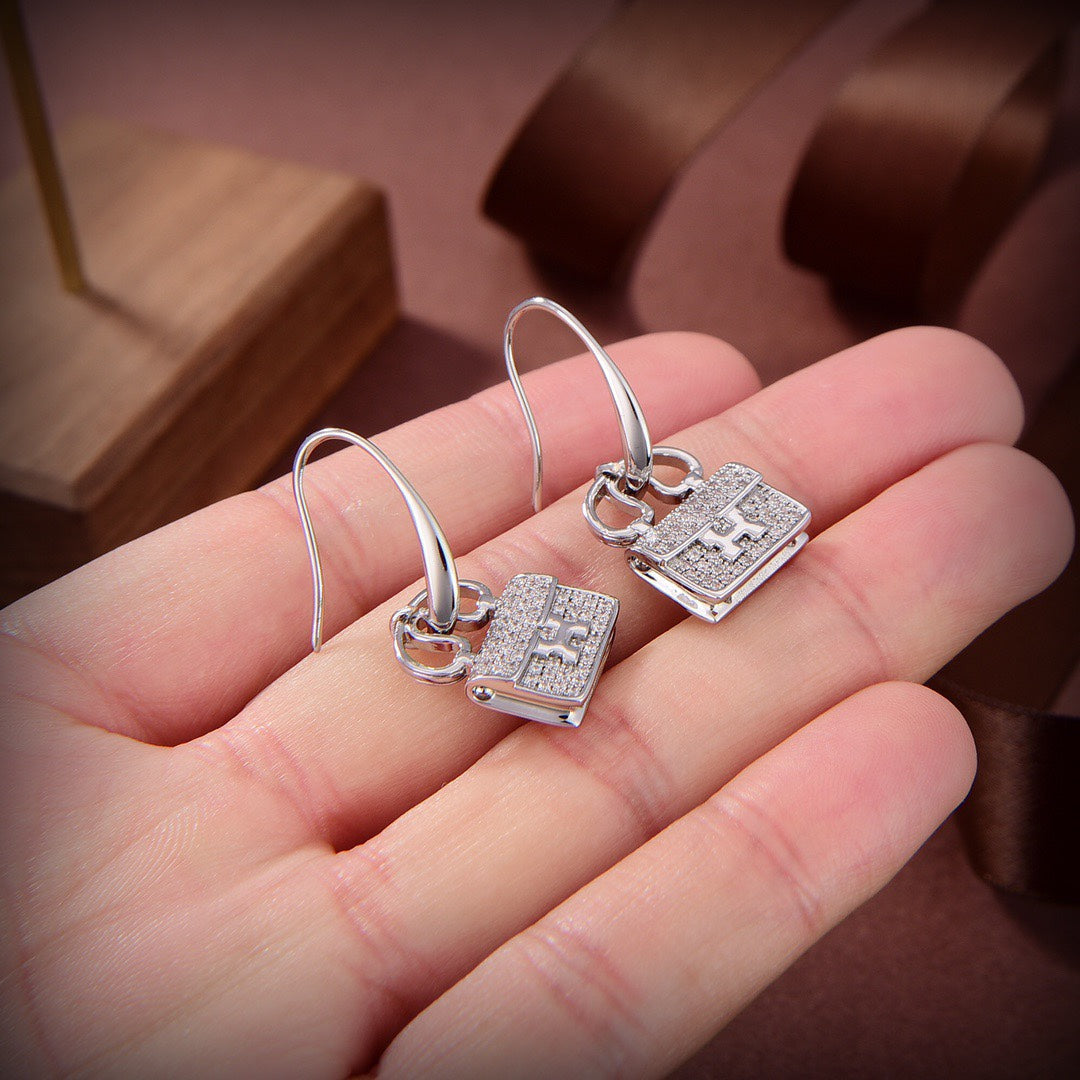 [⭐JeweliWhal]KELLY DIAMOND EARRINGS