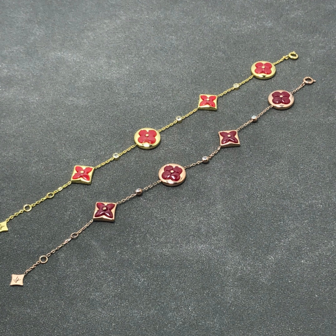 [⭐JeweliWhal]STAR AND SUN CARNELIAN 4 MOTIFS 3 DIAMONDS