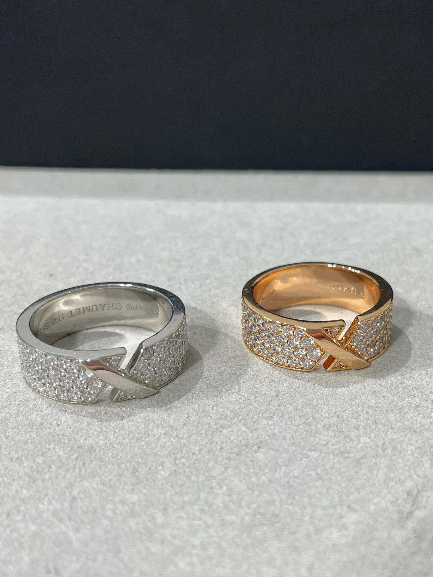 [⭐JeweliWhal]LIENS EVIDENCE  DIAMOND PAVED RING