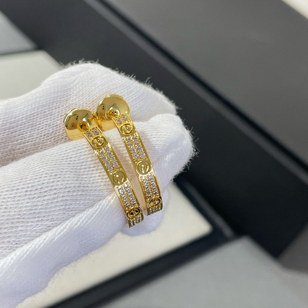 [⭐JeweliWhal]LOVE DIAMOND GOLD HOOP EARRINGS