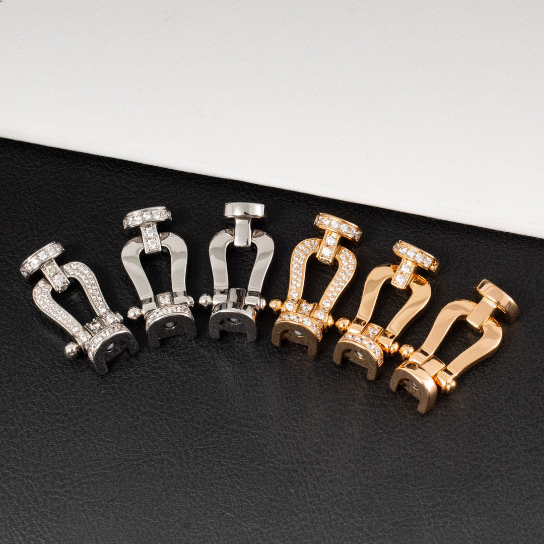[⭐JeweliWhal]FORCE LARGE HORSESHOE HALF DIAMOND BRACELET SILVER