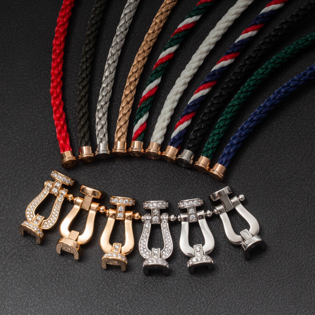 [⭐JeweliWhal]FORCE LARGE HORSESHOE HALF DIAMOND BRACELET SILVER