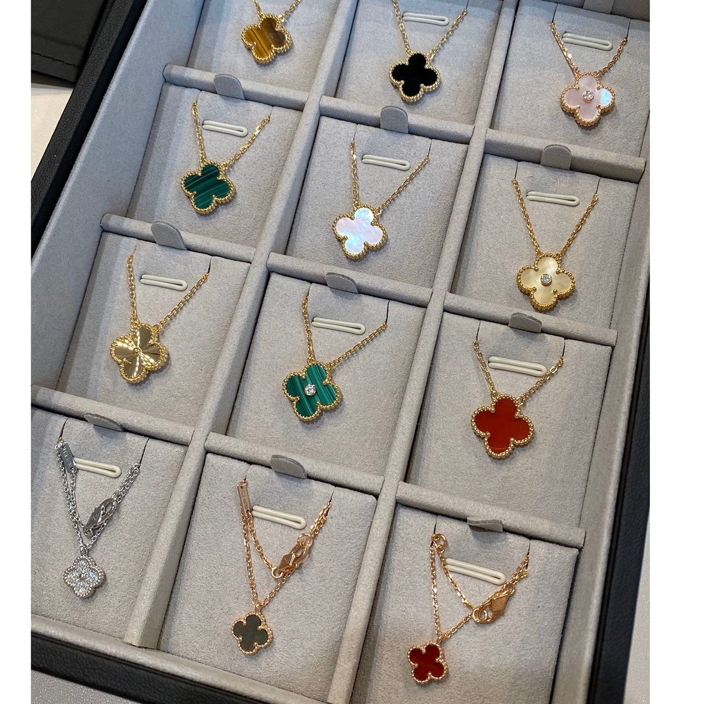 [⭐JeweliWhal]CLOVER 15MM MALACHITE SINGLE FLOWER  NECKLACE