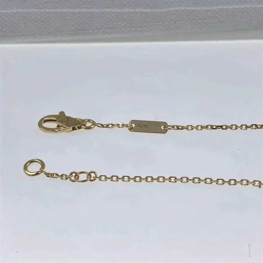 [⭐JeweliWhal]CLOVER  CARNELIAN SINGLE FLOWER BRACELET